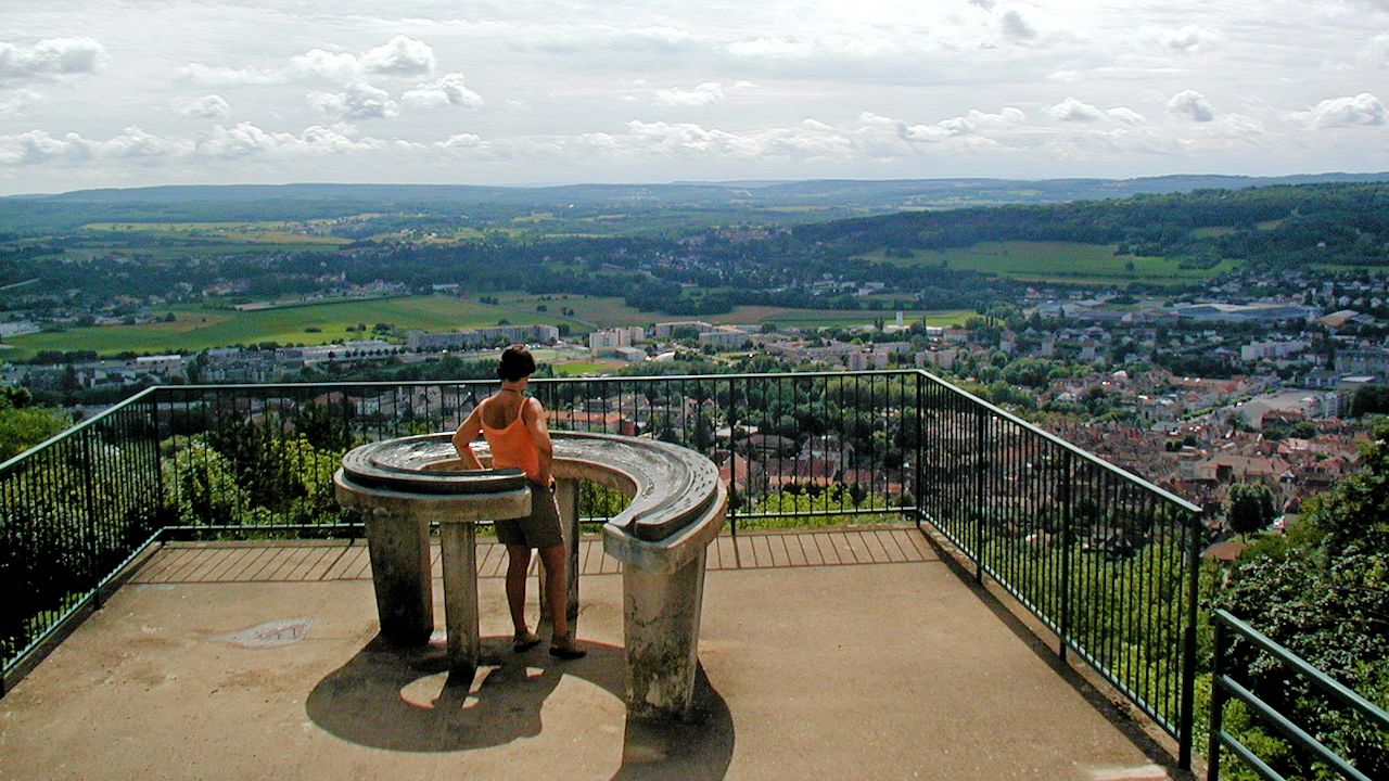 Panoramic image of Colline de la Motte terrace