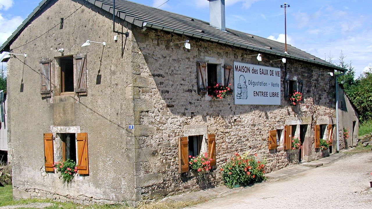 Photo of an Eaux de Vie store